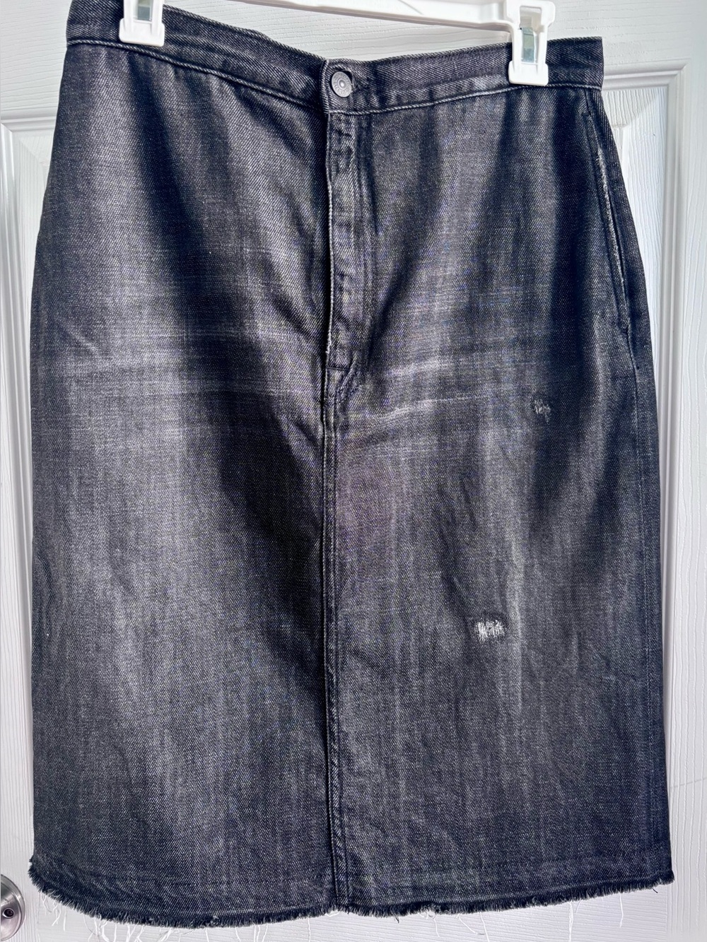 (+)People Black Denim Skirt Size 29